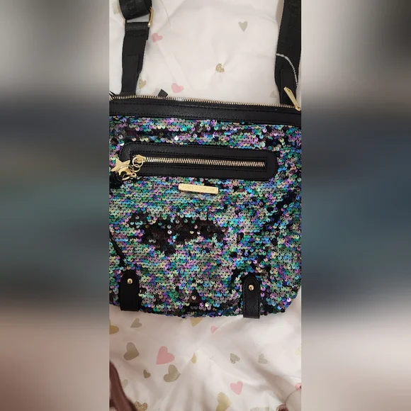 Juicy Couture Large Crossbody Purse NWT - Picture 6 of 12